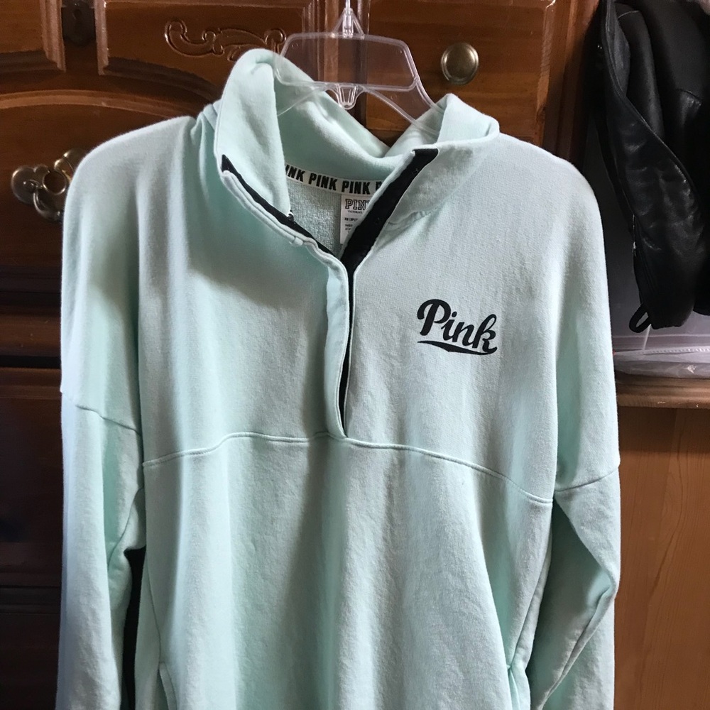 Victoria Secret Pink sweatshirt